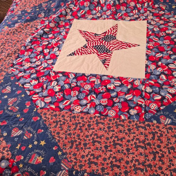 Quilt queensize - Picture 3 of 3